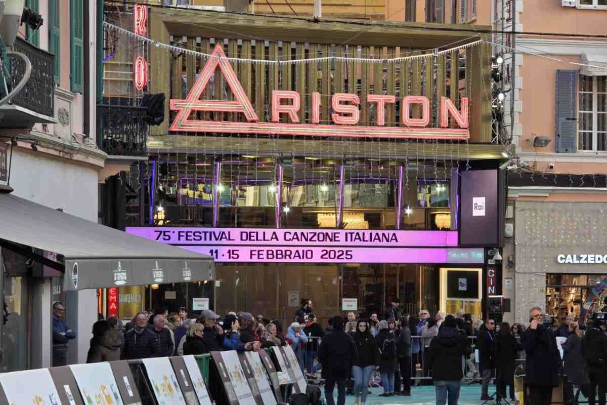 Entrata Ariston Festival di Sanremo