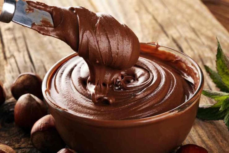 Crema di nocciole